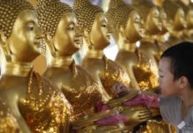 In Pictures: Celebrating Buddha’s birthday
