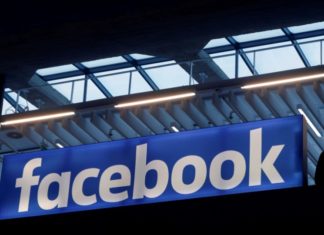 Facebook hits 2 billion users
