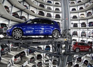 Germany explores curbing diesel emissions without hitting car makers