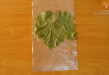 Tips: How to Roll Grape Leaves for Dolmadakia