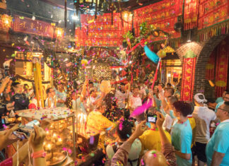 A look into how Hong Kong’s famous ‘fire dragon’ is made