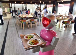 IFR allays job fears as robotics industry reaches new heights