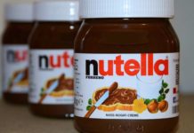 Chaos spreads in France as Nutella-loving customers battle to get 70 percent off
