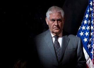 Trump ousts Tillerson, names Pompeo as secretary of state