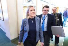 Norwegian minister resigns after Facebook post uproar