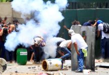 Nicaraguans take to streets in protest over social security changes