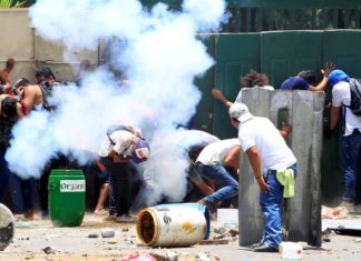 Nicaraguans take to streets in protest over social security changes