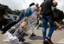 Thousands seek help in Colombia as Venezuelan health care crisis worsens