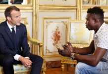 ‘Hero’ Malian who saved child to get French citizenship