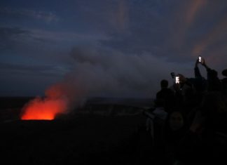 Scientists: Explosive eruption risk rises for Hawaii volcano