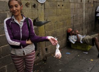 Grave crisis drives apathy in Venezuelan election