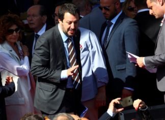 New Italian government tells migrants to pack their bags