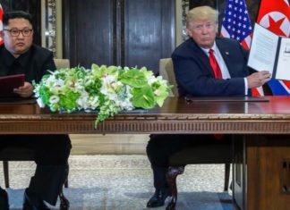 Kim, Trump sign agreement at summit