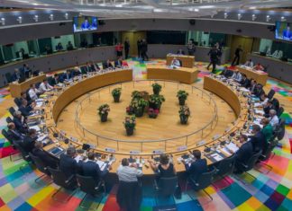 EU leaders claim breakthrough deal on migrants