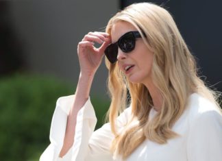 Ivanka Trump closes fashion line to focus on helping her father