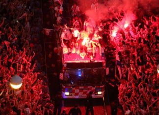 Croatia get heroes’ welcome after World Cup show