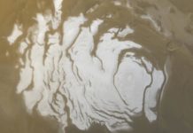 Liquid water lake discovered on Mars