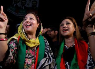 Pakistan’s Imran Khan awaits final poll tally to begin coalition building