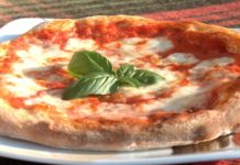 Pizza Margherita: History and Recipe