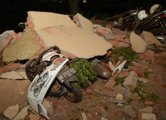 At least 98 dead after quake hits Indonesia’s Lombok island