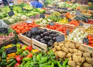“Dirty Dozen” – 12 Common Foods We Need to Buy Organic Only