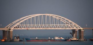 Russian seizure of Ukrainian vessels sinks bilateral ties